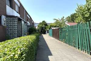 FAMILIENFREUNDLICHE WOHNLAGE IN NORF/DERIKUM + GARTEN + GARAGE + 3 SCHLAFZIMMER + KLIMAANLAGE u.v.m. – Oderstraße 00, 41469 Neuss (Rhein-Kreis) – Vorschaubild 30