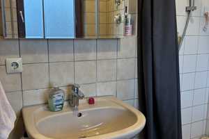 Geschmackvolle Wohnung mit zwei Zimmern sowie Balkon und EBK in Stuttgart – Sigmaringer Straße 116, 70567 Stuttgart – Vorschaubild 5