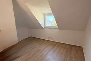 Top sanierte 2 Zimmer Wohnung mit Balkon und zusätzlichem Raum im Dachgeschoss – Sternwartstraße 10, 40223 Bilk, Düsseldorf – Vorschaubild 10