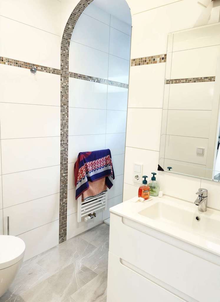 Immobilie in Braunfels - Idyllischer Charme trifft teilsaniertes Bungalow / Reihenmittelhaus - inkl. neuer Einbauküche - Bild 3