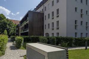 STADT / LOFT / STUDIO / APARTMENT im DENKMAL "HAUS MÜHLBACH". Küche / Terrasse – Am Neudeck 12, 81541 Untere Au, München – Vorschaubild 18