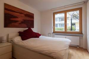 Exklusive 3-Zimmer-Gartenwohnung im Arnulfpark mit West-Terrasse, 2 Bädern und Stellplatz – Marlene-Dietrich-Straße 13, 80636 Marsfeld, München – Vorschaubild 2