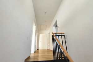 Kaufen & Einziehen: Neuwertige Doppelhaushälfte m. 162m² Wohnfläche, Balkon, Terrasse & Stellplatz – Hohenlohekreis – Vorschaubild 14