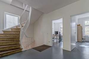 Stilechtes Altbau-Stadthaus mit vielen Nutzungsmöglichkeiten in zentraler Lage! – Die vollständige Adresse der Immobilie erhältst du vom Anbieter., 20251 Eppendorf, Hamburg – Vorschaubild 11