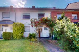 Platz für die ganze Familie – Reihenmittelhaus mit Garten, Balkon, Garage in Paderborn-Lichtenfelde