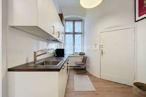 Clever geschnittenes 1-Zimmer-Apartment mit Altbaucharme in Wilmersdorf! – Detmolder Str. 66, 10715 Wilmersdorf, Berlin – Vorschaubild 5