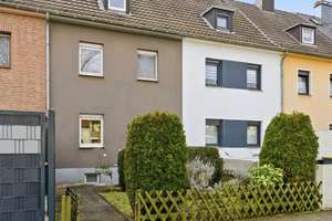 Modernisiert & teilsaniert: Einfamilienhaus mit zwei Garagen - ideal für Familien – Gneisenaustr 57, 41539 Dormagen – Vorschaubild 21