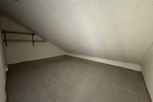 Wohnhaus mit vielen Zimmer und kleinem Grundstück zum Modernisieren in Laupheim-Untersulmetingen – Biberach (Kreis) – Vorschaubild 32