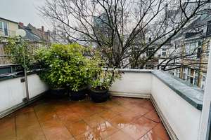 Möbliertes, lichtdurchflutets Maisonette-Apartment im 4./5.OG mit Terrasse in Düsseldorf-Carlstadt – Bäckerstr. 3, 40213 Carlstadt, Düsseldorf – Vorschaubild 2