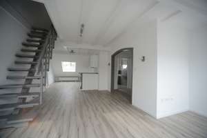 Wunderschöne Dachgeschosswohnung in bester Lage in Pempelfort! – 40211 Pempelfort, Düsseldorf – Vorschaubild 4