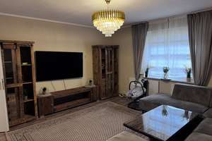 Haus zur Miete | ca. 155 m² Wohnfläche 
3 Etagen mit Garten
Gelsenkirchen-Rotthausen – Die vollständige Adresse der Immobilie erhältst du vom Anbieter., 45884 Rotthausen, Gelsenkirchen – Vorschaubild 6