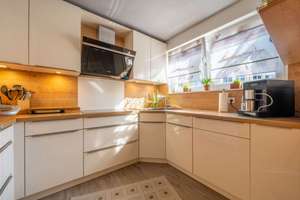 Reihenmittelhaus in Osterfeld mit 6 Zimmern und kleinem Garten – Die vollständige Adresse der Immobilie erhältst du vom Anbieter., 46117 Osterfeld-West, Oberhausen – Vorschaubild 2