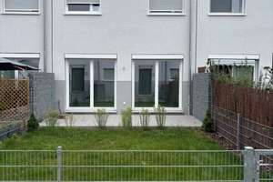 Höchstadt !! Wie Neu!! Reihenmittelhaus Kfw 55 zu verkaufen ! – Am Karpfenkreisel 19, 91315 Höchstadt an der Aisch – Vorschaubild 4