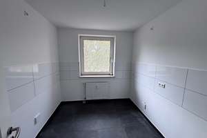 Frisch renovierte 2-Zi.-Wohnung mit Balkon in Döhren! – Kastanienallee 6, 30519 Döhren, Hannover – Vorschaubild 4