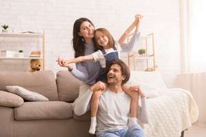 Platz für die ganze Familie: Geräumige 4-Zimmer-Wohnung mit Süd-Balkon am Westpark!