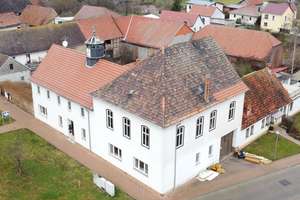 NEUER PREIS!!!  Mehrfamilienhaus mit 3 Wohneinheiten und Ausbaupotential in Guthmannshausen – Die vollständige Adresse der Immobilie erhältst du vom Anbieter., 99628 Guthmannshausen – Vorschaubild 2