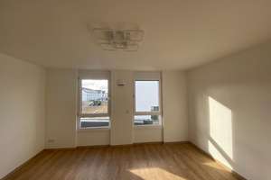 modern 4 BR townhouse, floor heating, AC, terrace - 2 miles to Clay – Die vollständige Adresse der Immobilie erhältst du vom Anbieter., 65205 Erbenheim, Wiesbaden – Vorschaubild 11