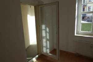 Süße 3-Raum mit schönem Balkon und Laminat in Altchemnitz!!! – Wilhelm-Raabe-Str. 51, 9120 Altchemnitz, Chemnitz – Vorschaubild 4