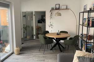 Stilvolle 3-Raum-Wohnung mit Dachterrasse und EBK in Würzburg – Die vollständige Adresse der Immobilie erhältst du vom Anbieter., 97082 Zellerau, Würzburg – Vorschaubild 1