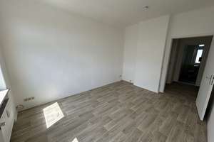Ideal als erste eigene Wohnung! Helle 2-Zimmer-Wohnung! – Otto-Richter-Straße 12, 39116 Sudenburg, Magdeburg – Vorschaubild 2