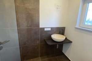 Modernes Haus mit viel Platz für die ganze Familie! – Turmgasse 5, 90542 Eckental – Vorschaubild 10