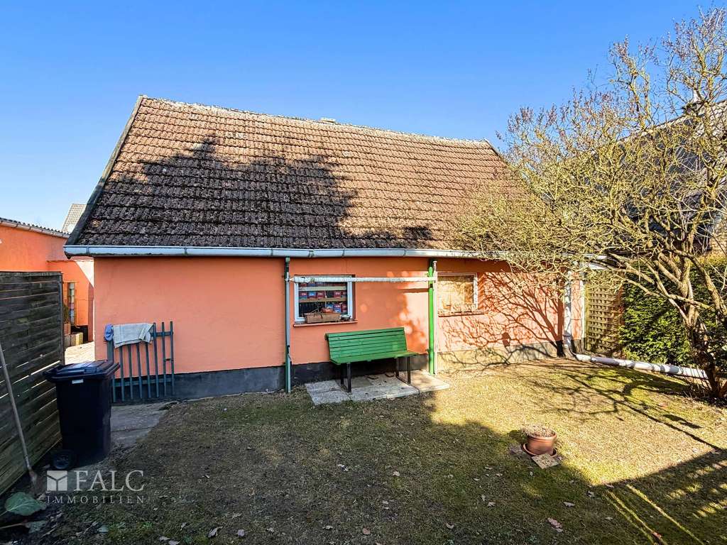 Immobilie in Grambow - ***Einfamilienhaus in ruhiger Lage auf großem Grundstück – viel Raum für Ihre Ideen*** - Bild 3