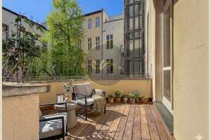 Ruhig gelegen, sonniger Balkon, zentrale Lage - Altbauwohnung mit 3,9 m hohen Decken... – Die vollständige Adresse der Immobilie erhältst du vom Anbieter., 10789 Charlottenburg, Berlin – Vorschaubild 8
