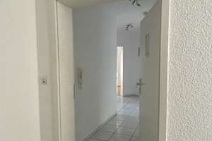 3-Zimmer-Eigentumswohnung mit Balkon & Aussicht – ruhig gelegen in Henfenfeld  ohne Makler – Höhenweg 2, 91239 Henfenfeld – Vorschaubild 4