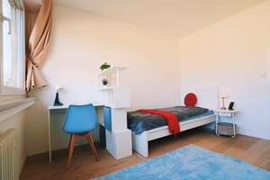 8-min to HBF: Furnished, Sunny [PRIVATE ROOM in WG] Next to S+U-Bahn [U6], Large Kitchen-Diner – Konrad-Peutinger-Straße 21, 81373 Mittersendling, München – Vorschaubild 2