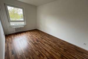 Für Sie renoviert - 3 Zi.-Whng. - Duschbad - Balkon - Duisburg Rheinhausen – Händelstraße 15, 47226 Rheinhausen-Mitte, Duisburg – Vorschaubild 4