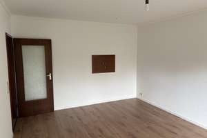 Zuhause mit drei Zimmern und Balkon in Saarbrücken – Im Birkenfeld 13, 66125 Dudweiler (Ortsteil), Saarbrücken – Vorschaubild 2