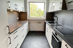 Erstbezug nach Renovierung: Diese schicke 2-Zimmer-Wohnung in Schwabing-West wird Sie verzaubern! – Kraepelinstr. 37, 80804 Am Luitpoldpark, München – Vorschaubild 2