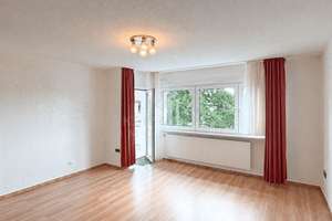 Attraktive 3-Zimmer-Wohnung in Sennestadt – zentral gelegen mit Balkon – Die vollständige Adresse der Immobilie erhältst du vom Anbieter., 33689 Sennestadt, Bielefeld – Vorschaubild 2