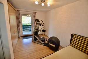 Preiswertes, gepflegtes 5-Zimmer-Einfamilienhaus mit geh. Innenausstattung – Bremen – Vorschaubild 15