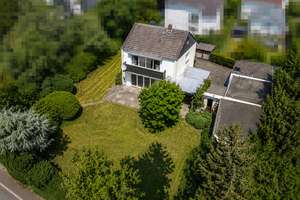 Ruhe, Sonne und viel Potenzial – Freistehendes Einfamilienhaus mit Garage, Kamin, Sauna ! – Die vollständige Adresse der Immobilie erhältst du vom Anbieter., 30559 Anderten, Hannover – Vorschaubild 3