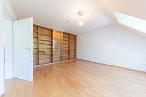 Wohnen ohne Nebenkosten: Glasgiebel-Juwel in Rüttenscheid – Die vollständige Adresse der Immobilie erhältst du vom Anbieter., 45131 Rüttenscheid, Essen – Vorschaubild 4