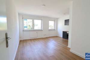 Gepflegte 2 Zimmer Wohnung mit Balkon in Mannheim - Neckarstadt zu verkaufen – Die vollständige Adresse der Immobilie erhältst du vom Anbieter., 68169 Neckarstadt-West, Mannheim – Vorschaubild 2