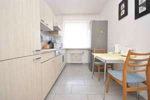 Top gepflegte, modern möblierte 3-Zimmer-Wohnung mit Balkon, Einbauküche + Fahrstuhl... – Die vollständige Adresse der Immobilie erhältst du vom Anbieter., 38444 Westhagen, Wolfsburg – Vorschaubild 7