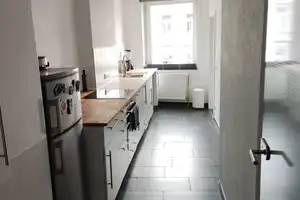 Helle 2-3-Zimmer-Wohnung in zentraler Lage nahe Frankenberger Viertel – Augustastraße 2-4, 52070 Aachen – Vorschaubild 3