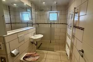 Einziehen und wohlfühlen – modernisierte 3-Zimmer-Wohnung mit Balkon und Gartenterrasse. – Die vollständige Adresse der Immobilie erhältst du vom Anbieter., 51063 Buchheim, Köln – Vorschaubild 6