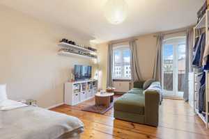 Modernes 1-Zimmer-Apartment im Herzen Berlins – Stilvoll renoviert mit hochwertiger Einbauküche – Berlin – Vorschaubild 1