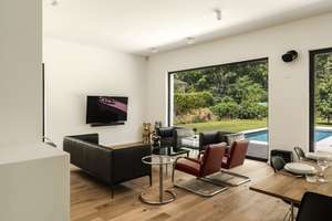 Exklusiv modernisiertes Einfamilienhaus mit high-end Ausstattung – 14532 Kleinmachnow – Vorschaubild 6