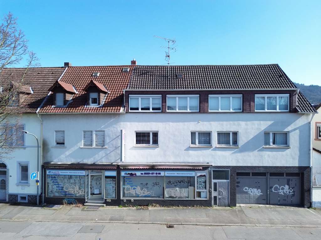 Immobilie in Weinheim - MFH mit Potential - inkl. Bauunterlagen für ein 5 FH - Bild 0