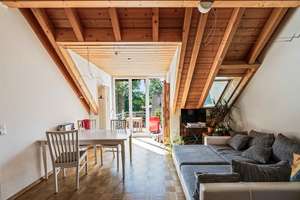 Dachgeschosswohnung mit Galerie & Tiefgarage – Die vollständige Adresse der Immobilie erhältst du vom Anbieter., 79117 Ebnet, Freiburg im Breisgau – Vorschaubild 9