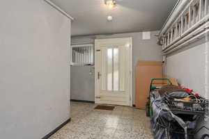 Property thumbnail 43