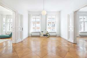 Am Monbijoupark, Mitte: Imposante 5-Zimmer Altbauwohnung mit außergewöhnlichen Deckenhöhen – 10117 Mitte (Ortsteil), Berlin – Vorschaubild 5