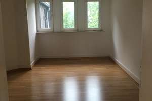 Charmante Dachgeschosswohnung ohne Schrägen – 60316 Ostend, Frankfurt am Main – Vorschaubild 8