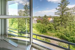Helles Wohnen mit Weitblick – 2-Zimmer-Wohnung mit Loggia, Stellplatz und Aufzug – Die vollständige Adresse der Immobilie erhältst du vom Anbieter., 12107 Mariendorf, Berlin – Vorschaubild 7
