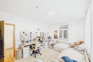 Vermietete 3-Zimmerwohnung im modernisierten Altbau mit durchdachtem Grundriss. – Die vollständige Adresse der Immobilie erhältst du vom Anbieter., 70327 Untertürkheim (Ortsteil), Stuttgart – Vorschaubild 8