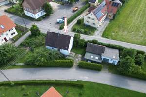 Kleines - älteres HÄUSCHEN mit tollem GRUNDSTÜCK in direkter ORTSRANDLAGE!
KLEINKITZIGHOFEN - nä... – Die vollständige Adresse der Immobilie erhältst du vom Anbieter., 86862 Lamerdingen – Vorschaubild 1